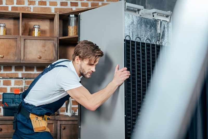 Refrigerator repair in Miami